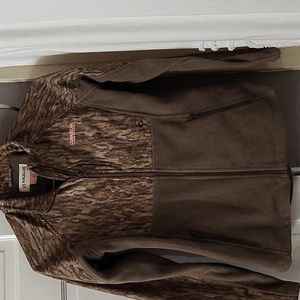 Magellan mossy oak bottom lamds Camo jacket